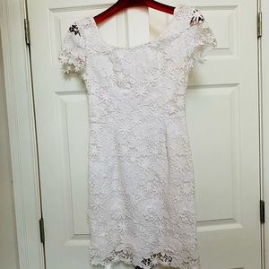 Lily Pulitzer white lace dress size 4
